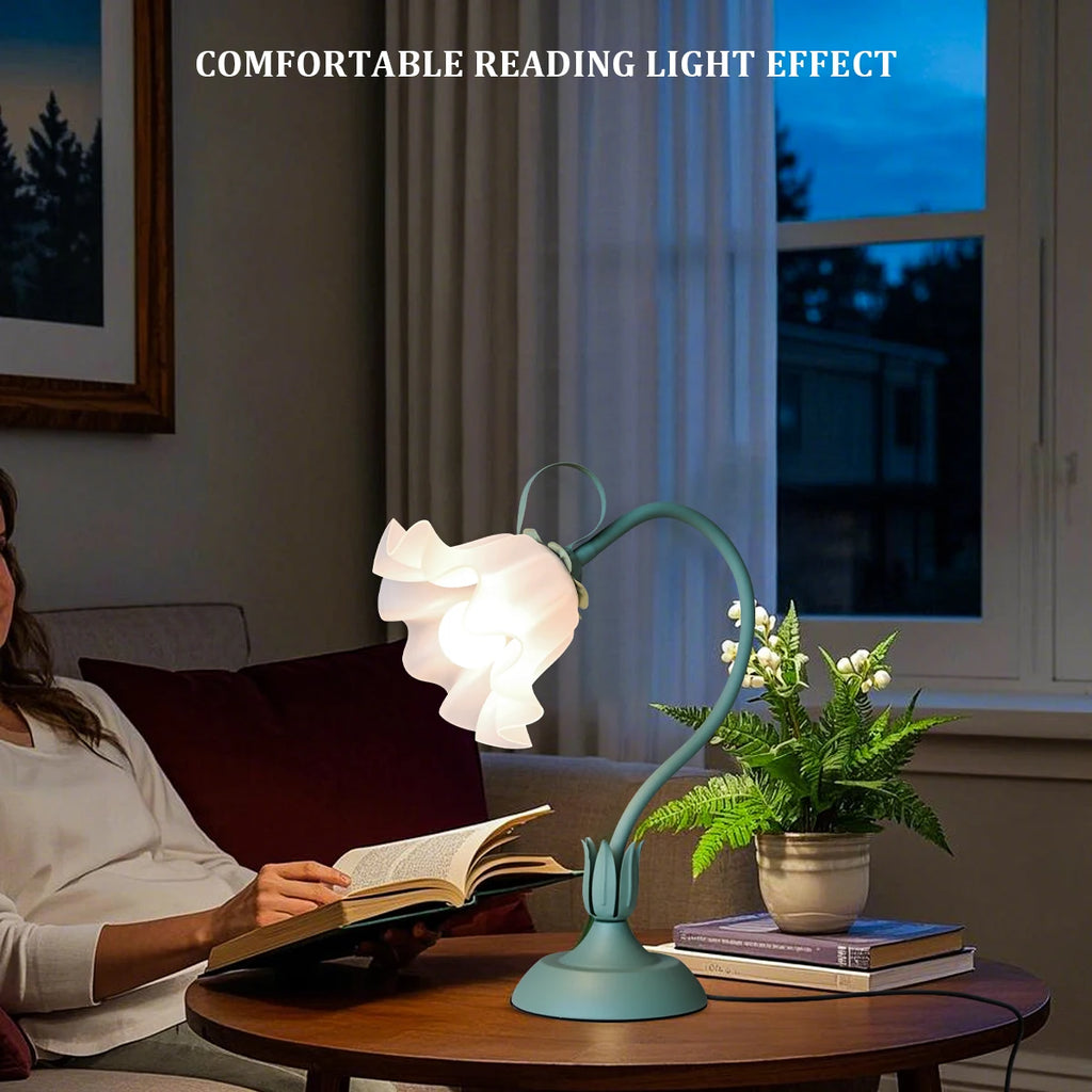 Vintage Bedside Flower Lamp